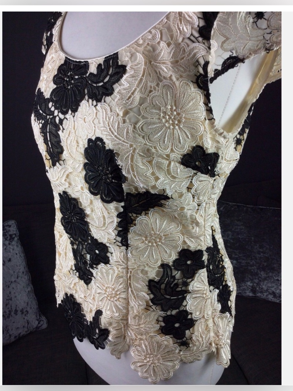 🆕 JACQUES VERT (British)  ⭐️ Guipure Lace Cap-Sleeve Top lined premium quality